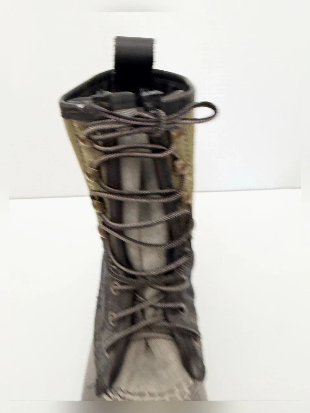 LL Bean Boots Duck Boots Waxed Canvas And Rubber Lace Up Boots - 7